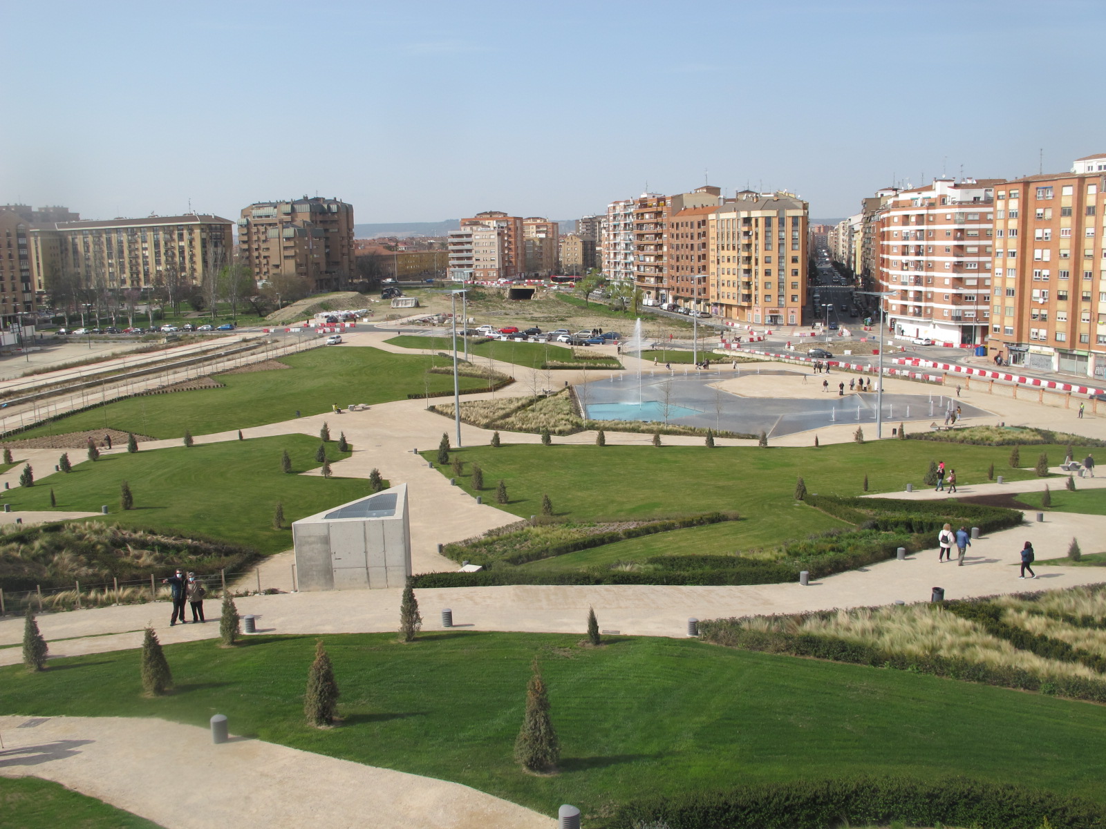 Vista del parque sobre la estación de autobuses, 2021